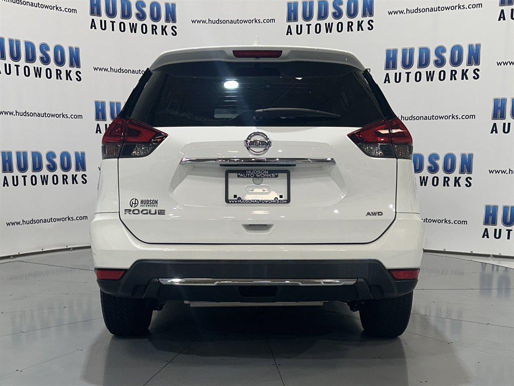used 2020 Nissan Rogue car, priced at $14,993