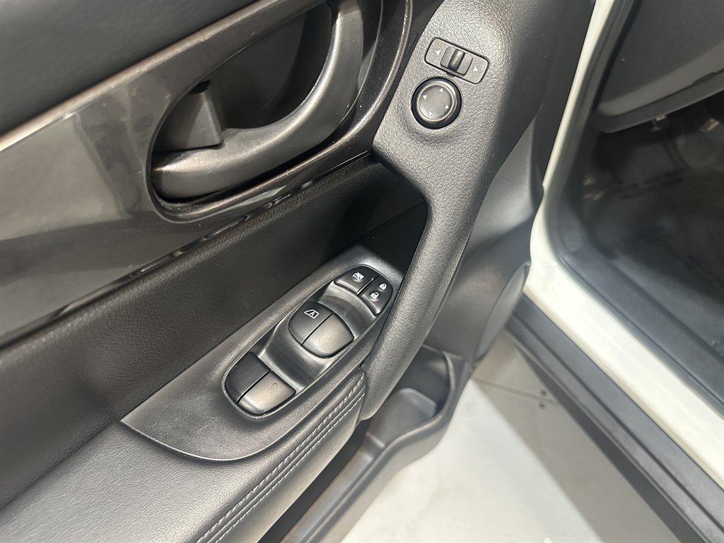 used 2020 Nissan Rogue car, priced at $14,993