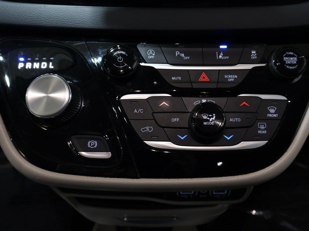 used 2023 Chrysler Pacifica car, priced at $22,693