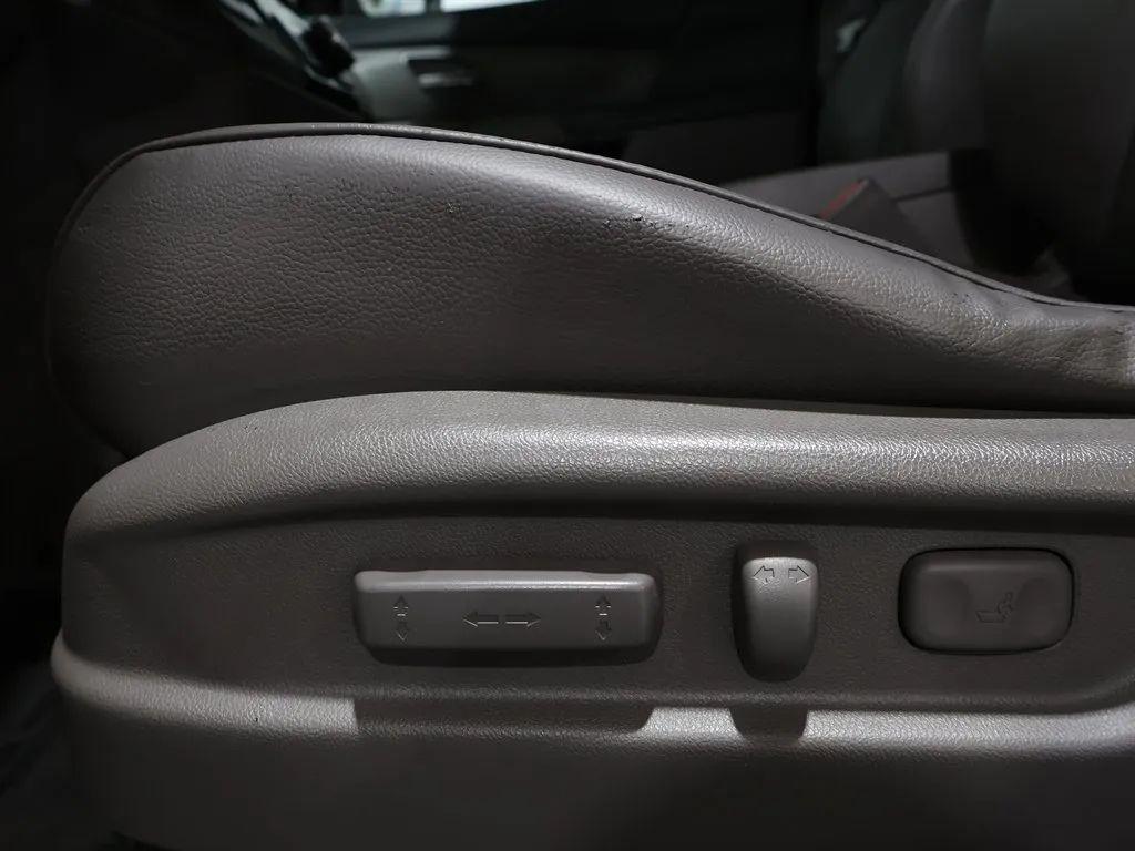 used 2015 Honda Odyssey car, priced at $13,293