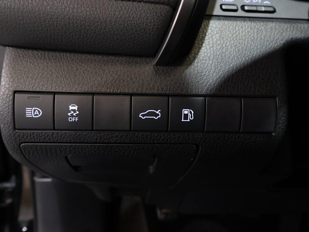 used 2018 Toyota Camry car, priced at $16,093