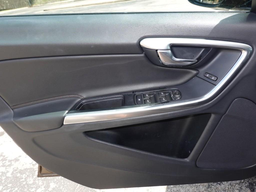 used 2016 Volvo V60 Cross Country car, priced at $12,450