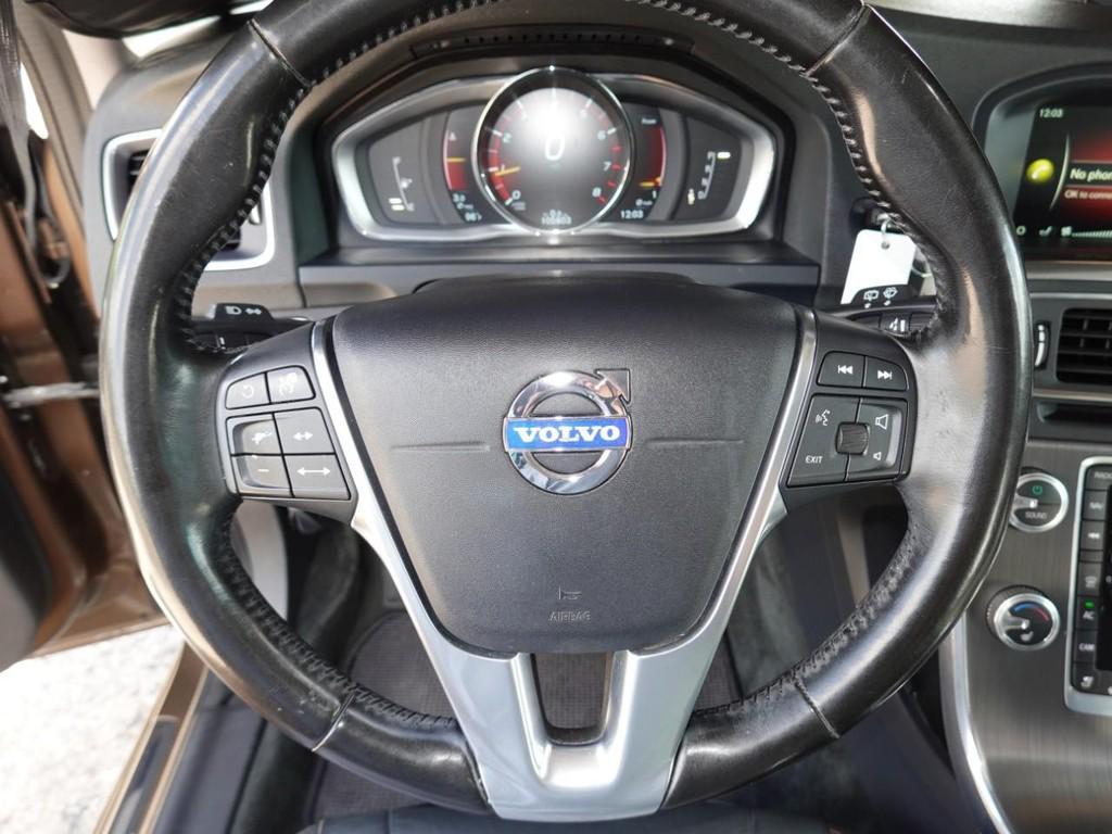 used 2016 Volvo V60 Cross Country car, priced at $12,450