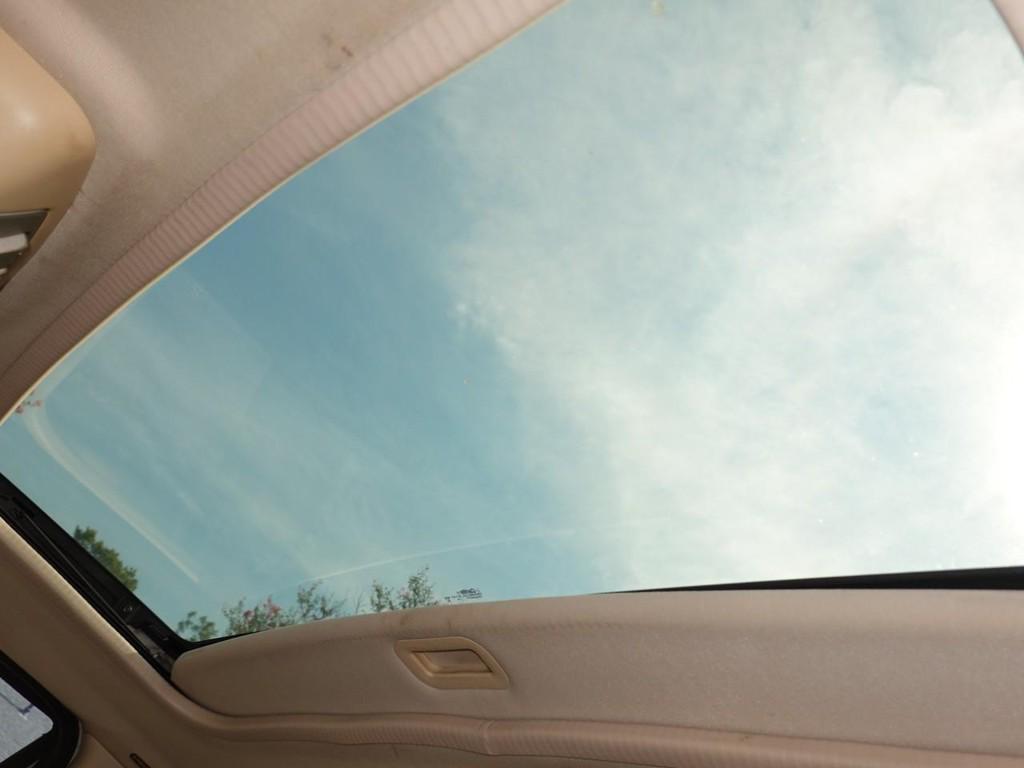 used 2005 Lincoln Navigator car, priced at $6,950