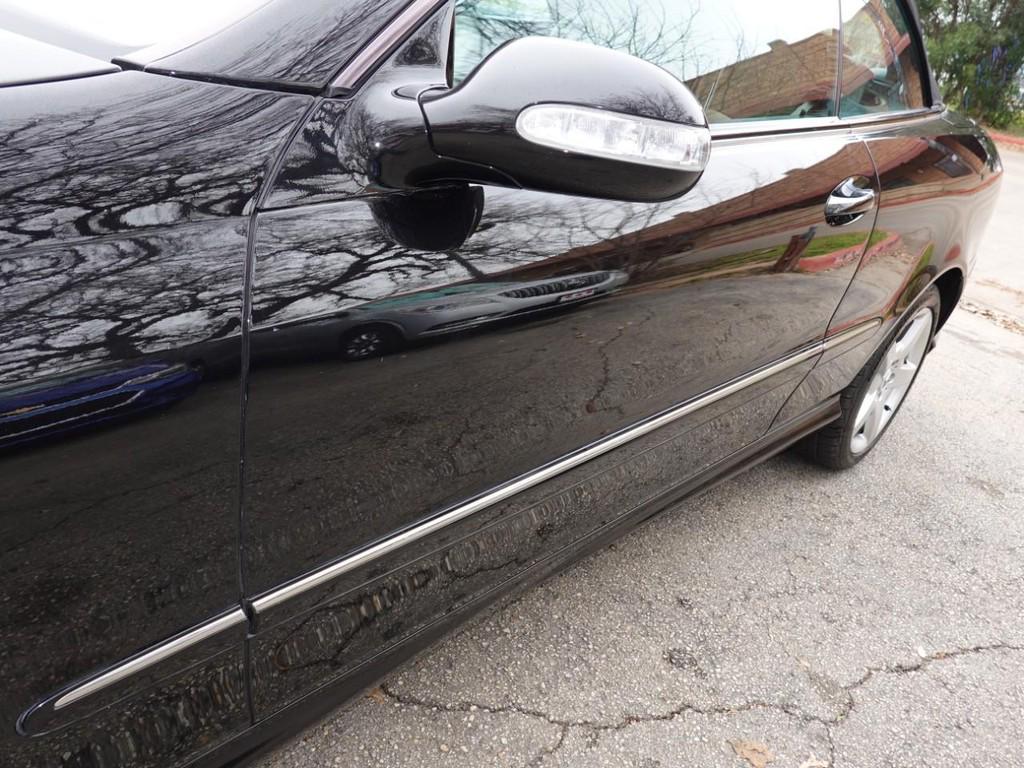 used 2007 Mercedes-Benz CLK-Class car, priced at $8,950