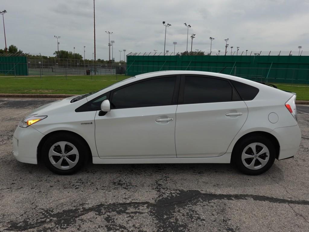 used 2015 Toyota Prius car, priced at $9,950