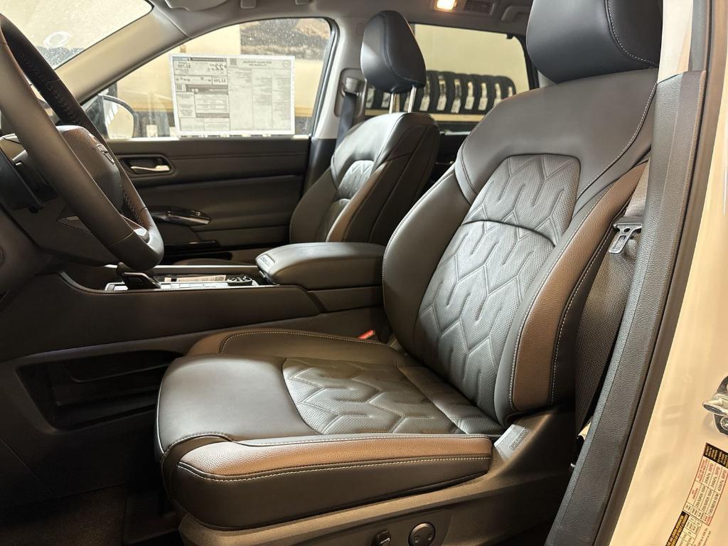 new 2026 Nissan Pathfinder car, priced at $48,647