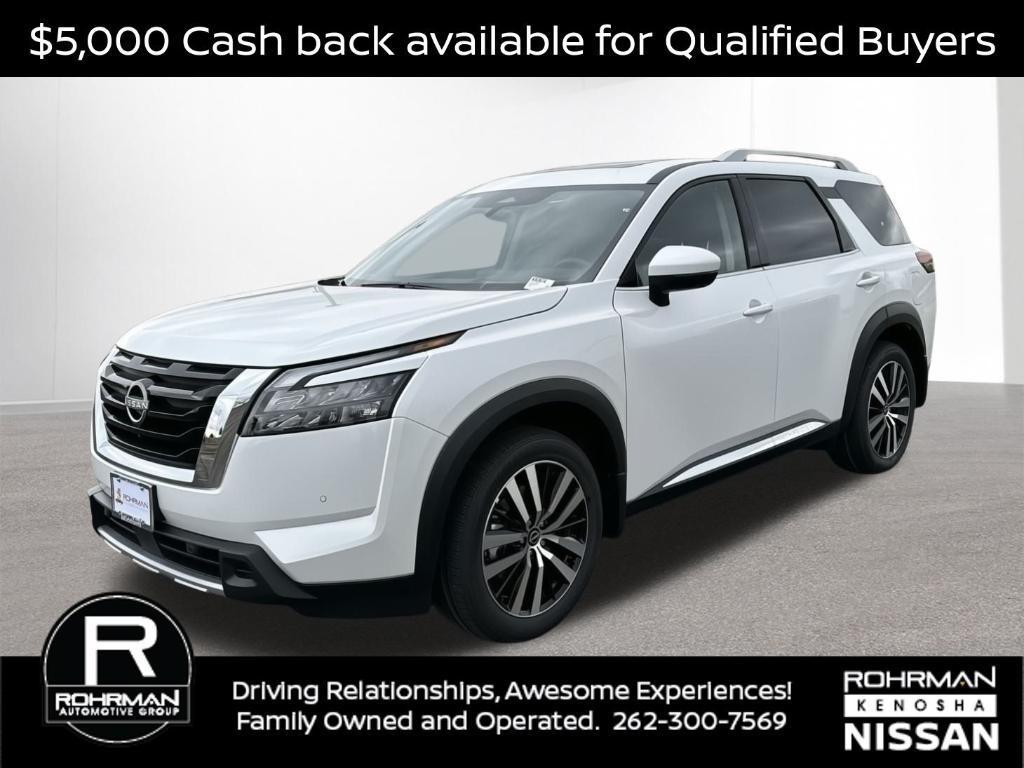 new 2025 Nissan Pathfinder car, priced at $40,125