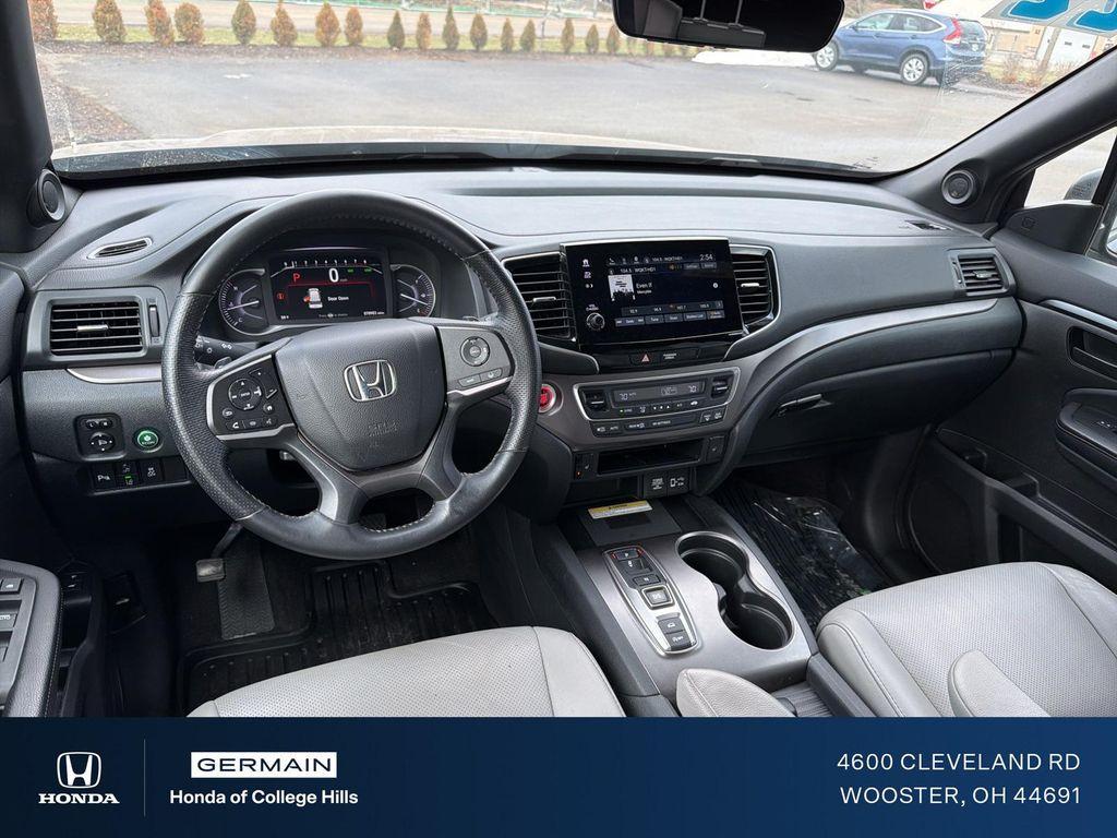 used 2022 Honda Passport car, priced at $28,313