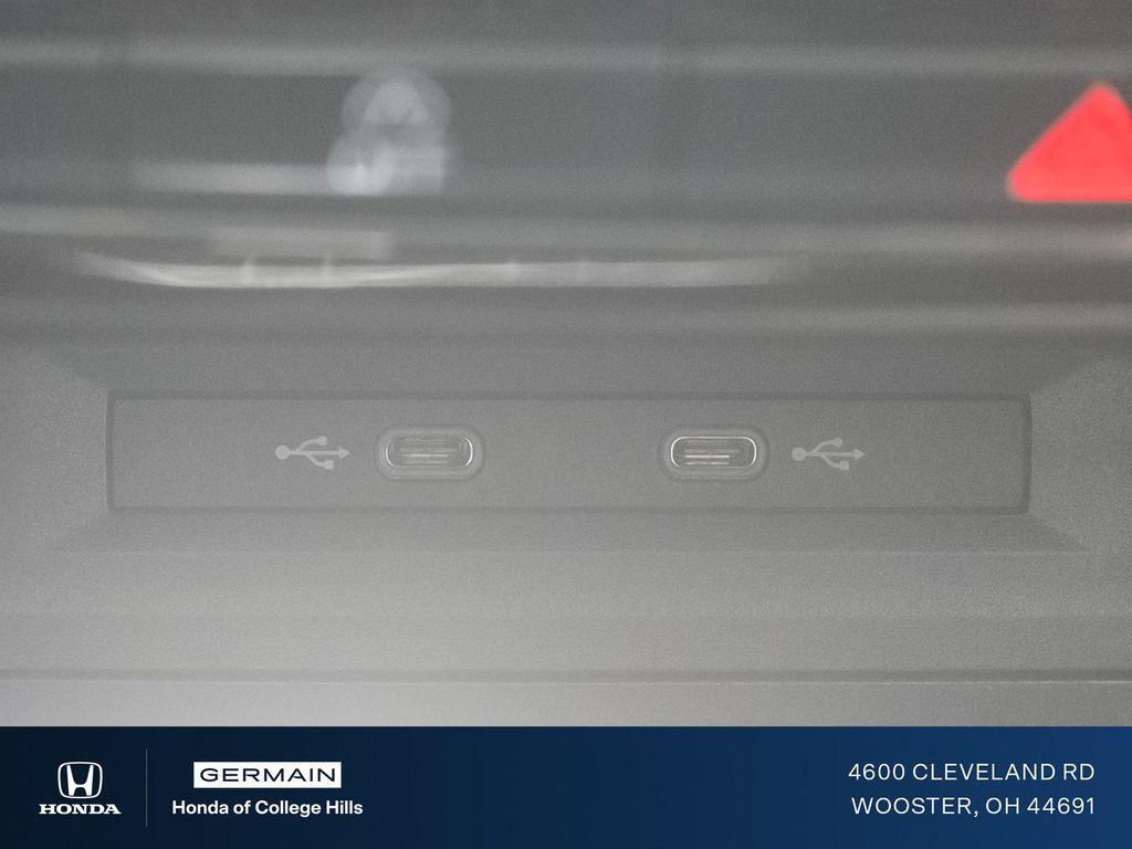 used 2021 Volkswagen Atlas car, priced at $24,000