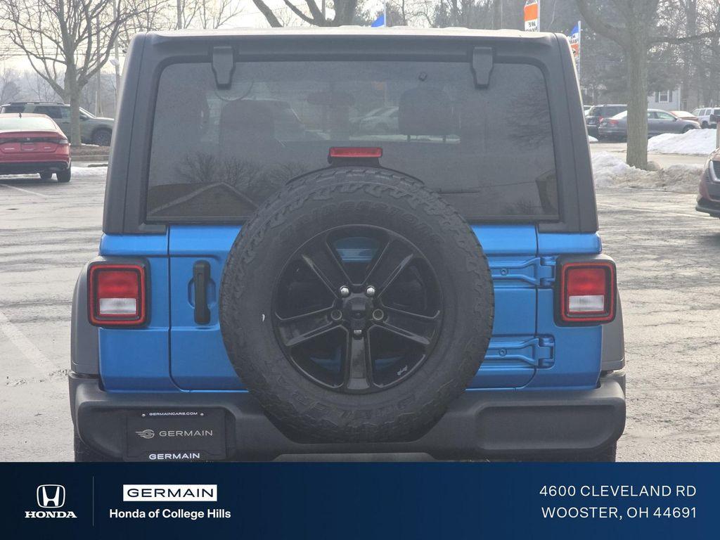 used 2022 Jeep Wrangler Unlimited car, priced at $27,000