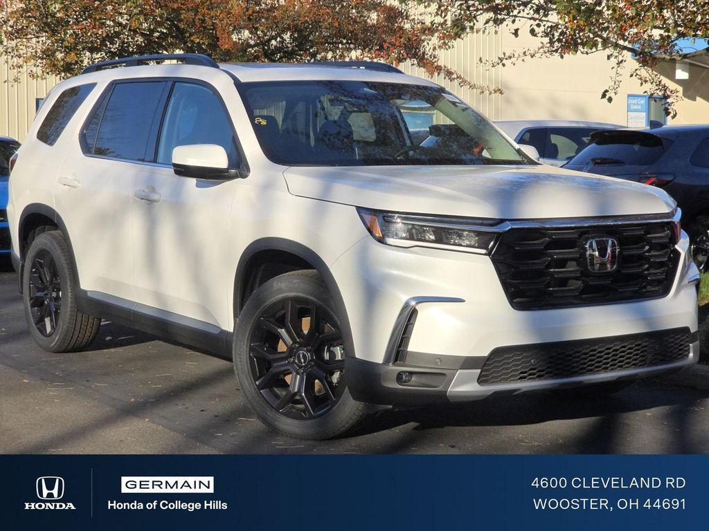new 2025 Honda Pilot car, priced at $51,550