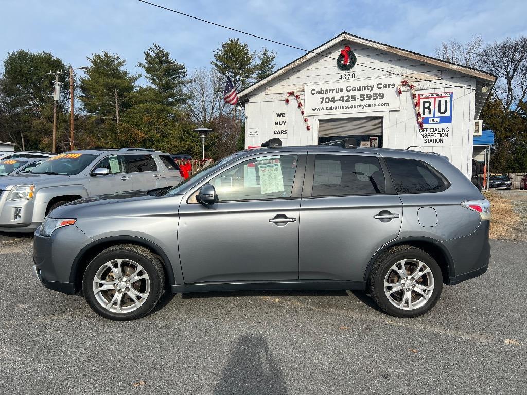 used 2015 Mitsubishi Outlander car, priced at $7,599