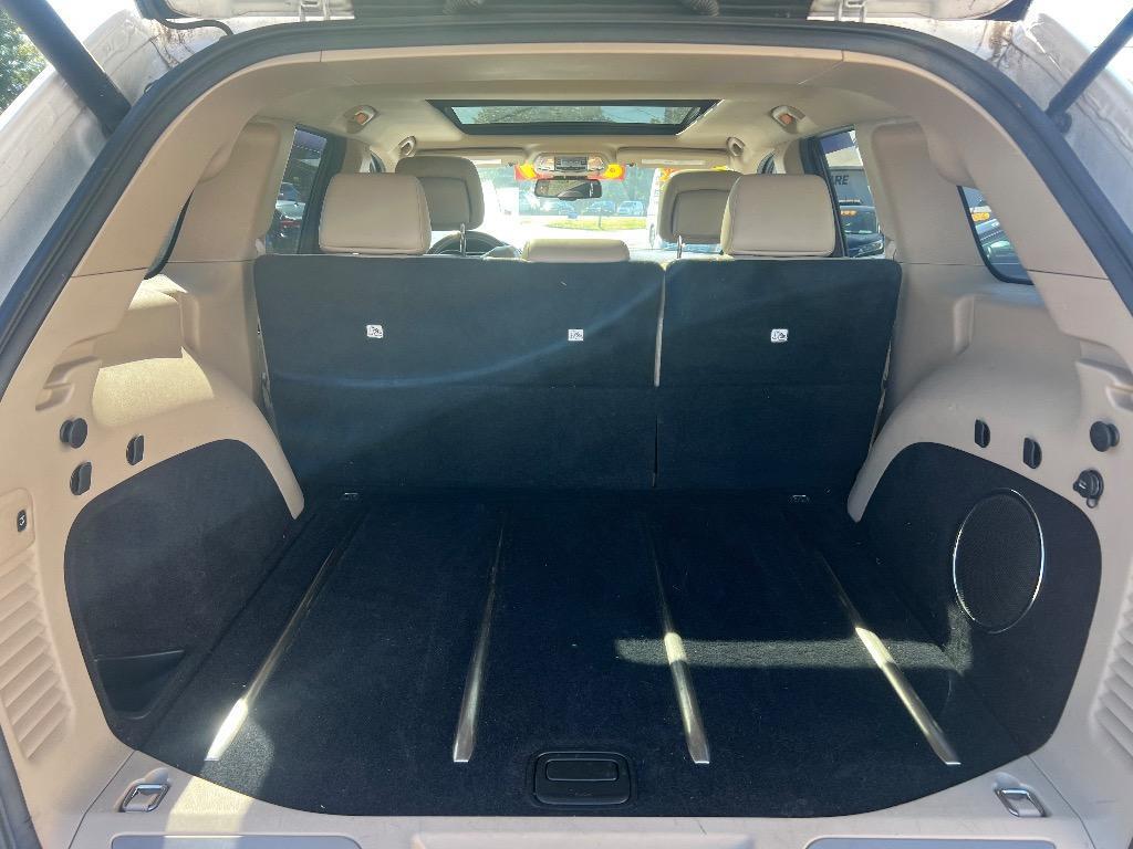 used 2014 Jeep Grand Cherokee car, priced at $8,999