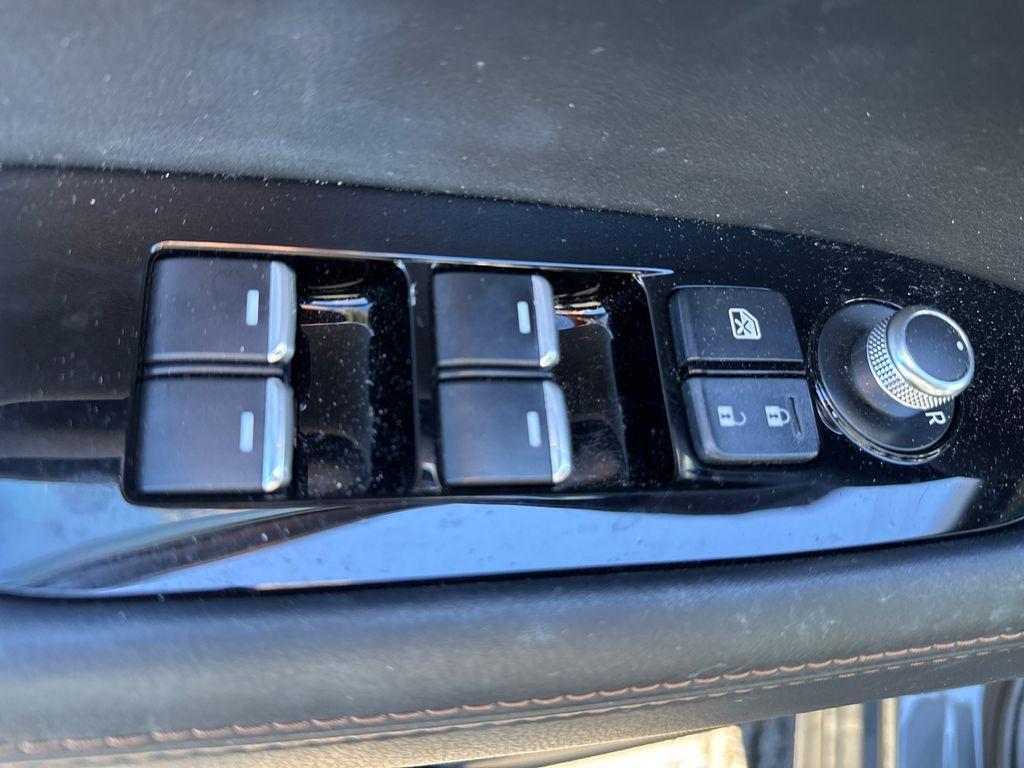 used 2023 Mazda CX-5 car, priced at $25,998