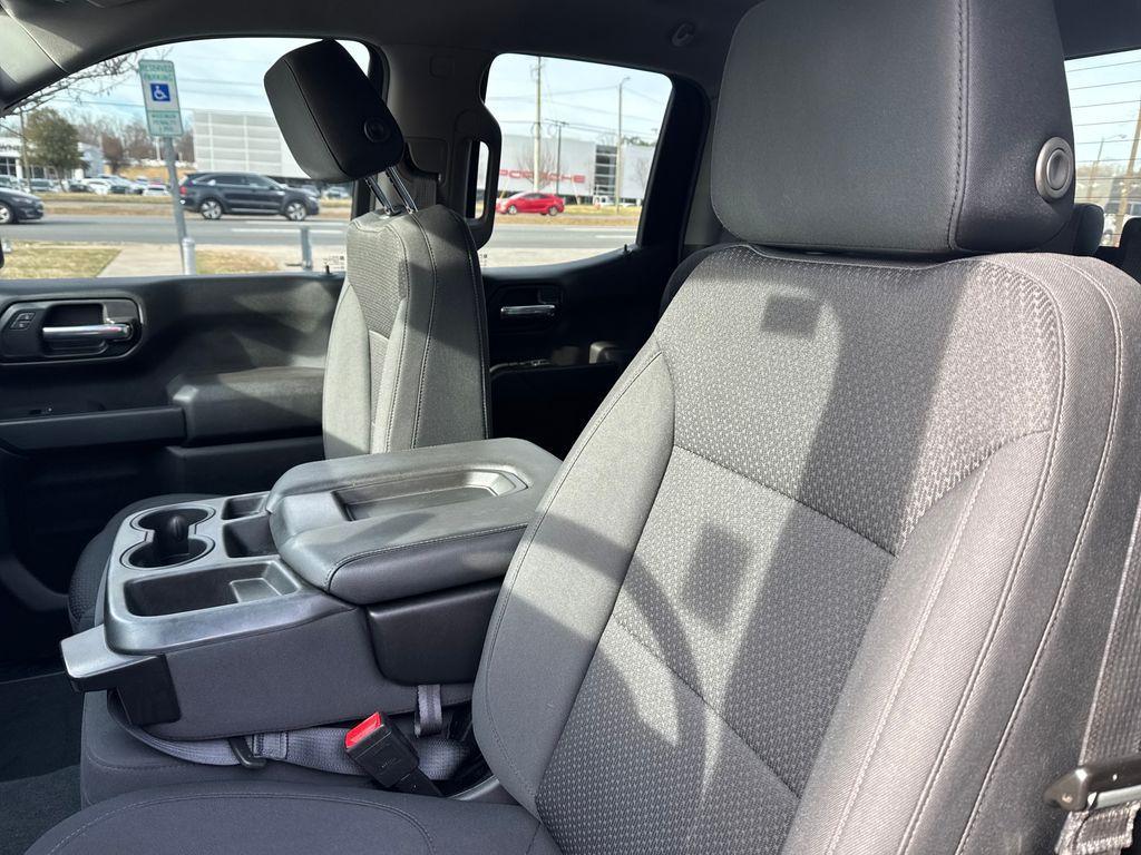 used 2021 Chevrolet Silverado 1500 car, priced at $24,266