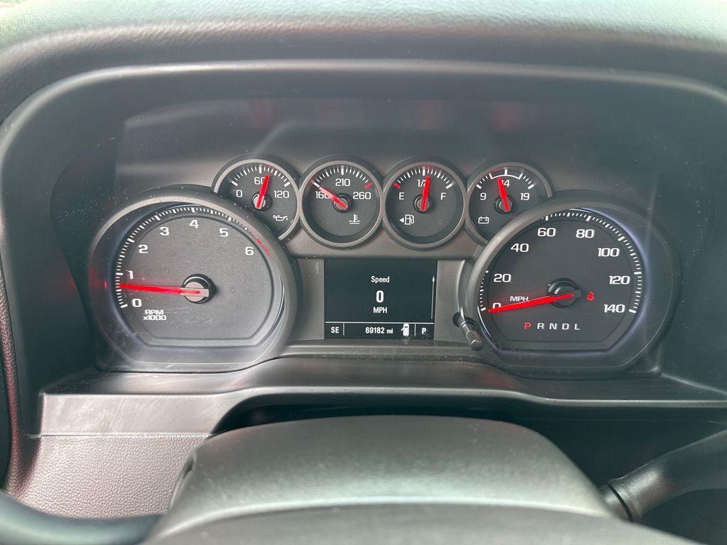 used 2021 Chevrolet Silverado 1500 car, priced at $24,266