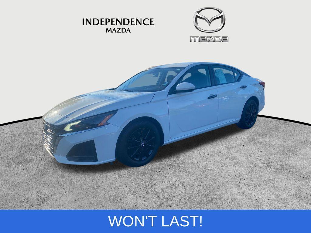 used 2023 Nissan Altima car, priced at $14,366