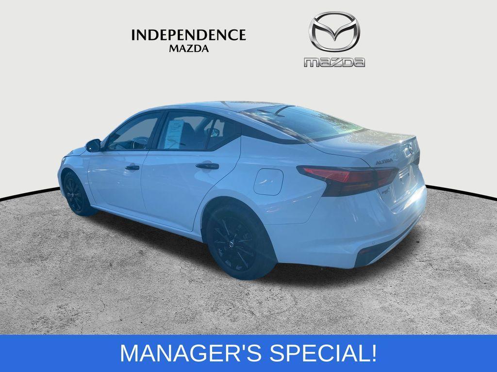 used 2023 Nissan Altima car, priced at $14,366