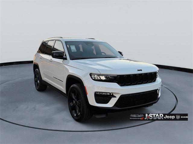 new 2025 Jeep Grand Cherokee car, priced at $48,717
