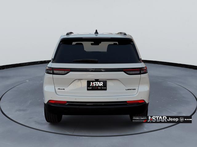 new 2025 Jeep Grand Cherokee car, priced at $48,717