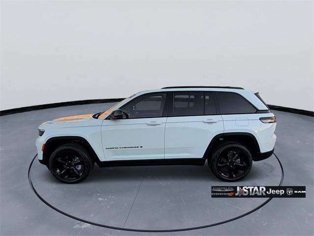 new 2025 Jeep Grand Cherokee car, priced at $48,717