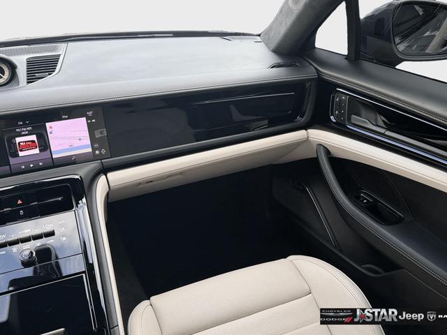 used 2025 Porsche Panamera car