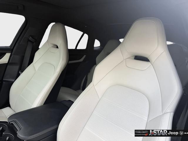 used 2025 Porsche Panamera car