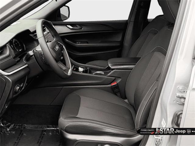 used 2024 Jeep Grand Cherokee car, priced at $27,500