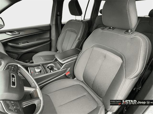 used 2024 Jeep Grand Cherokee car, priced at $27,500