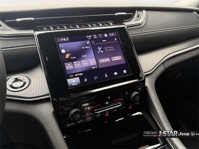 used 2024 Jeep Grand Cherokee car, priced at $27,500