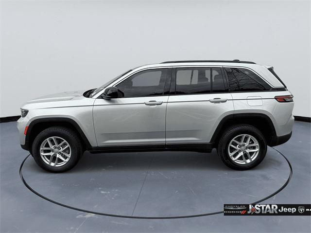 used 2024 Jeep Grand Cherokee car, priced at $27,500