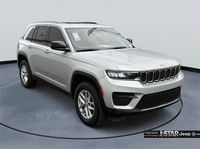 used 2024 Jeep Grand Cherokee car, priced at $27,500