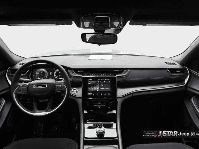 used 2024 Jeep Grand Cherokee car, priced at $27,500