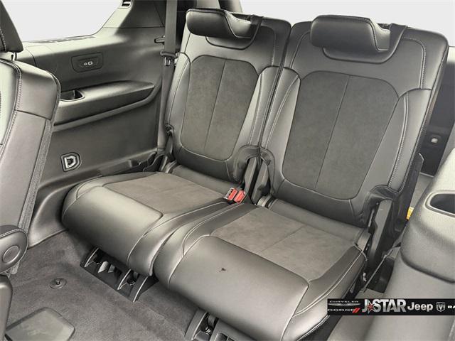 new 2025 Jeep Grand Cherokee L car, priced at $43,638