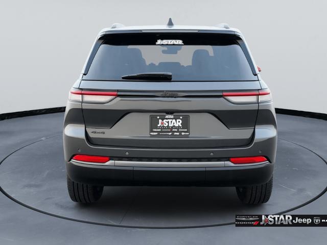 new 2026 Jeep Grand Cherokee car, priced at $50,580