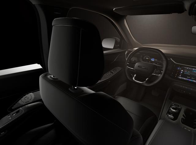 new 2026 Jeep Cherokee car, priced at $38,090