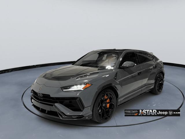 used 2023 Lamborghini Urus car, priced at $272,900