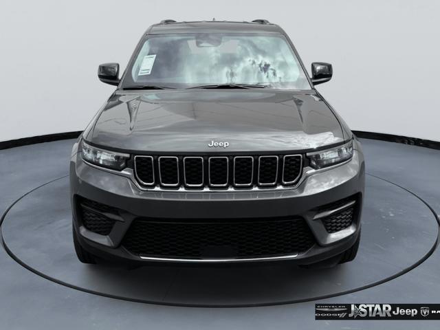 used 2023 Jeep Grand Cherokee car, priced at $28,995