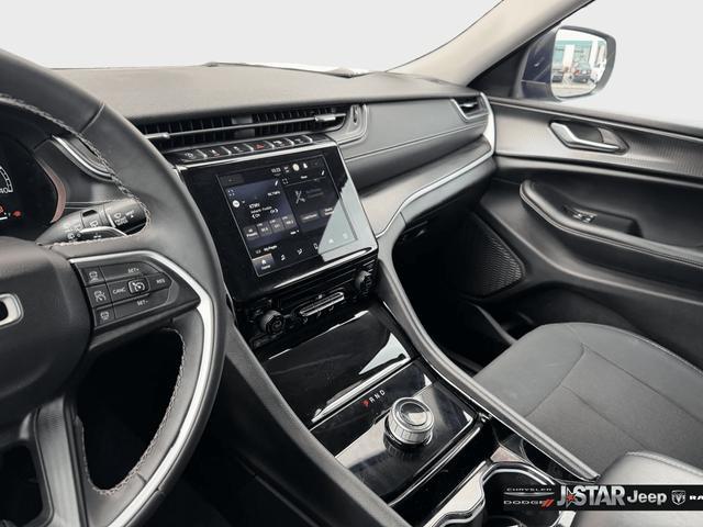 used 2023 Jeep Grand Cherokee car, priced at $28,995