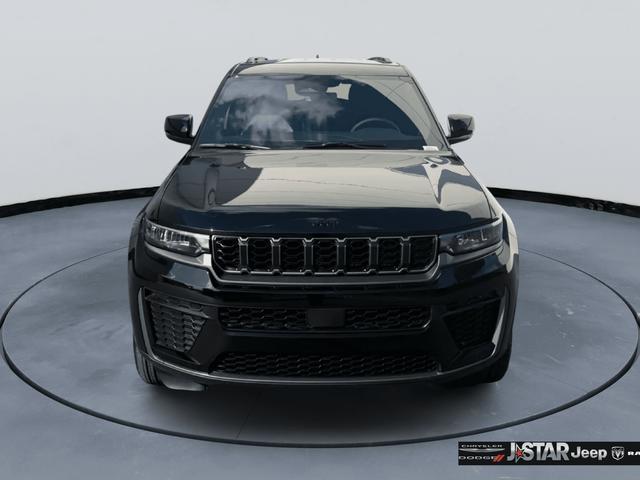 new 2026 Jeep Grand Cherokee car, priced at $41,945