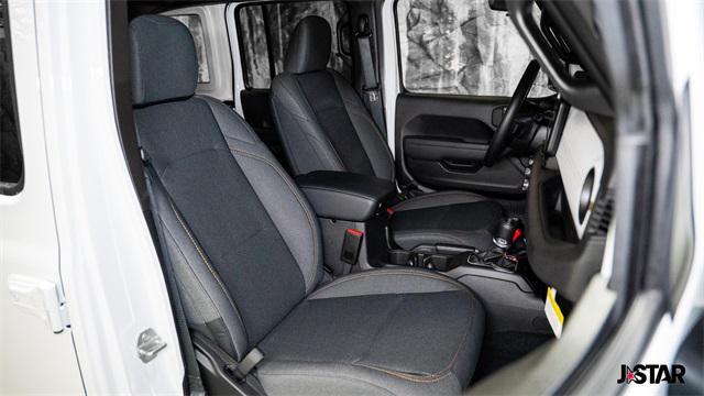 new 2025 Jeep Wrangler car, priced at $36,704