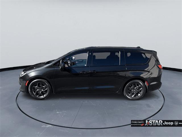 used 2019 Chrysler Pacifica car, priced at $16,500