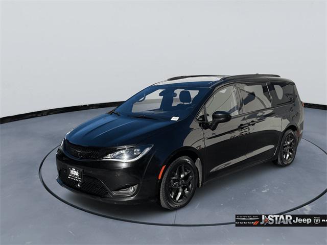 used 2019 Chrysler Pacifica car, priced at $16,500