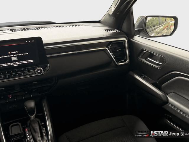 used 2024 GMC Canyon car, priced at $35,500
