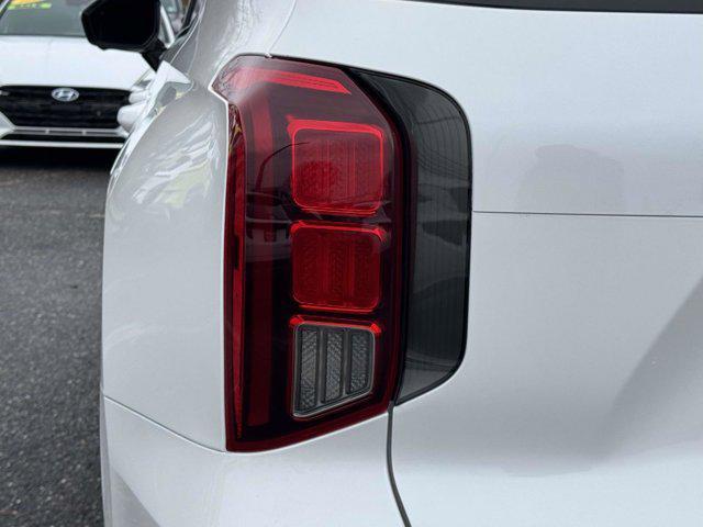 used 2024 Hyundai Palisade car, priced at $45,990