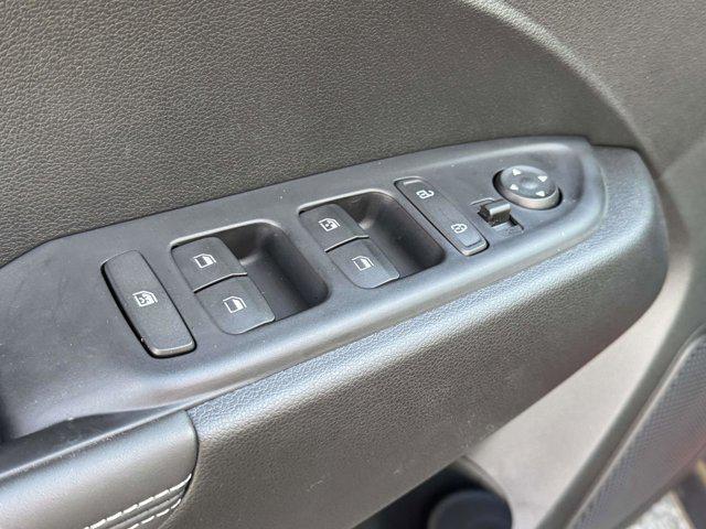 used 2025 Hyundai Venue car, priced at $20,490