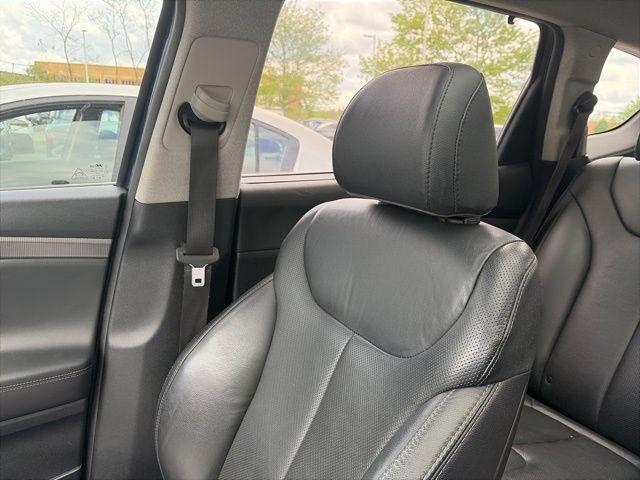 used 2020 Hyundai Santa Fe car, priced at $21,253