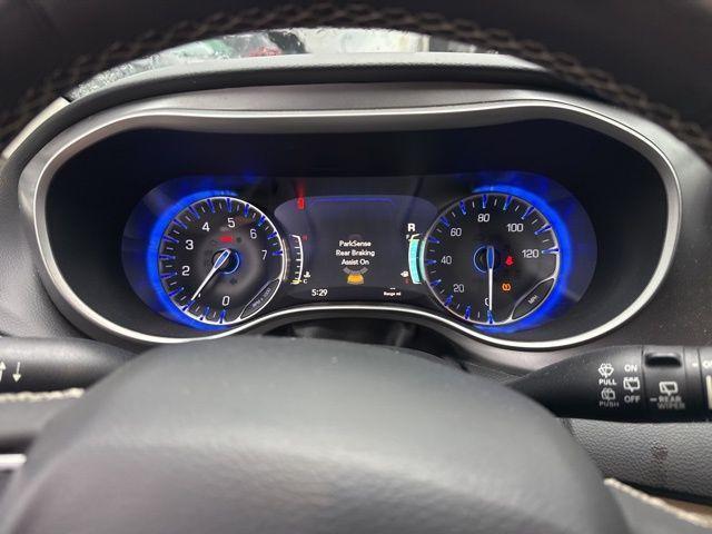 used 2022 Chrysler Pacifica car, priced at $25,543