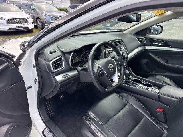 used 2023 Nissan Maxima car, priced at $24,998